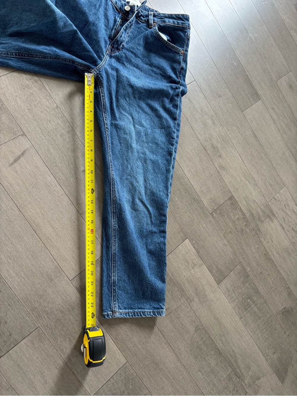 H&M Wide-Leg High-Rise Jeans in Blue Denim - Picture 2 of 14